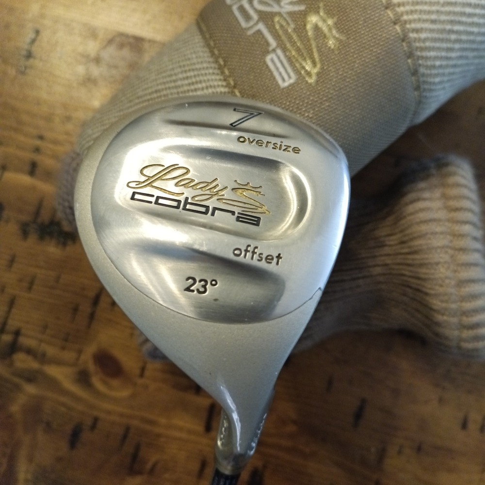 Lady Cobra Offset 7 Oversize Fairway Wood 23 Degree Graphite Right Hand w/ Cover